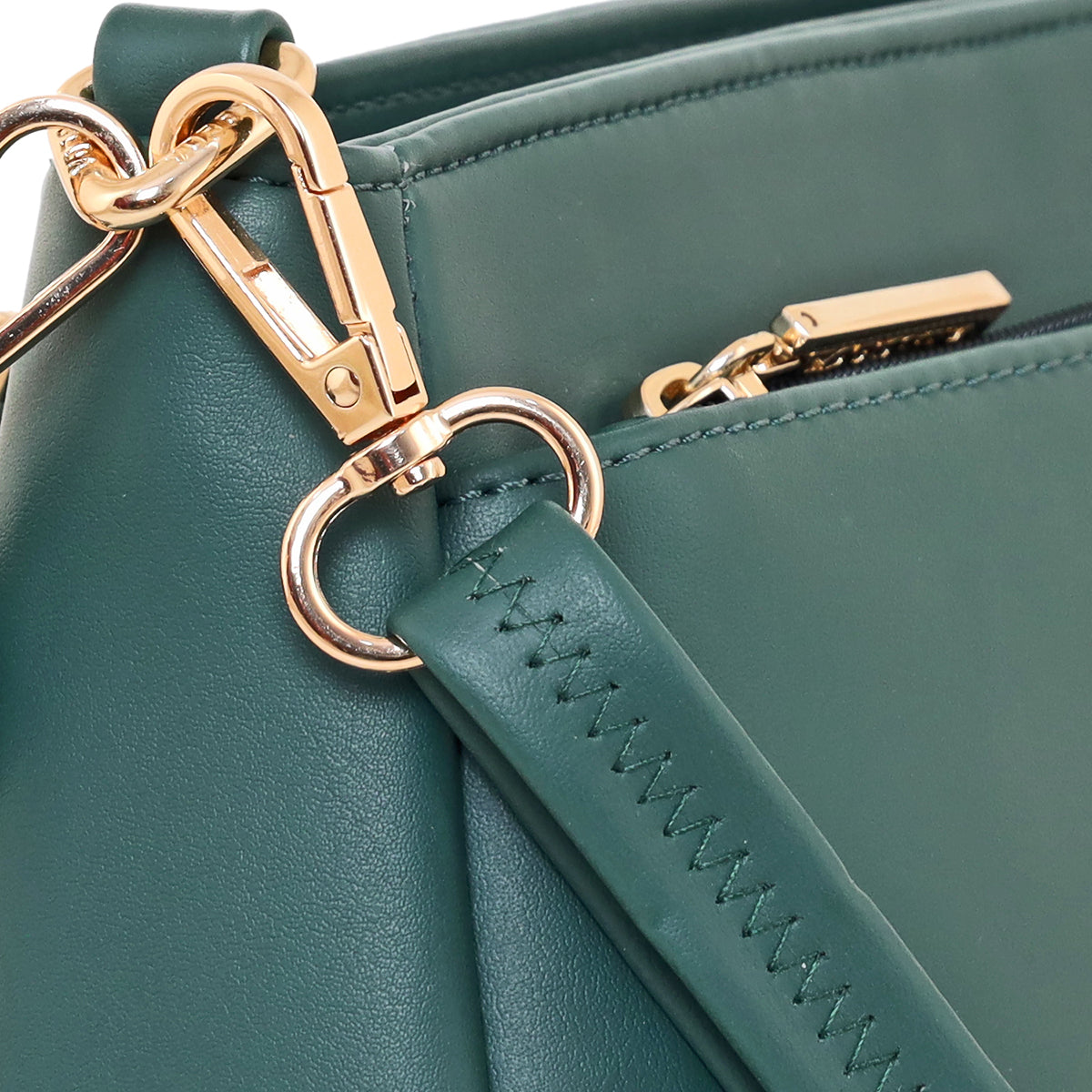 Puller Crossbody Slingbag For Womens