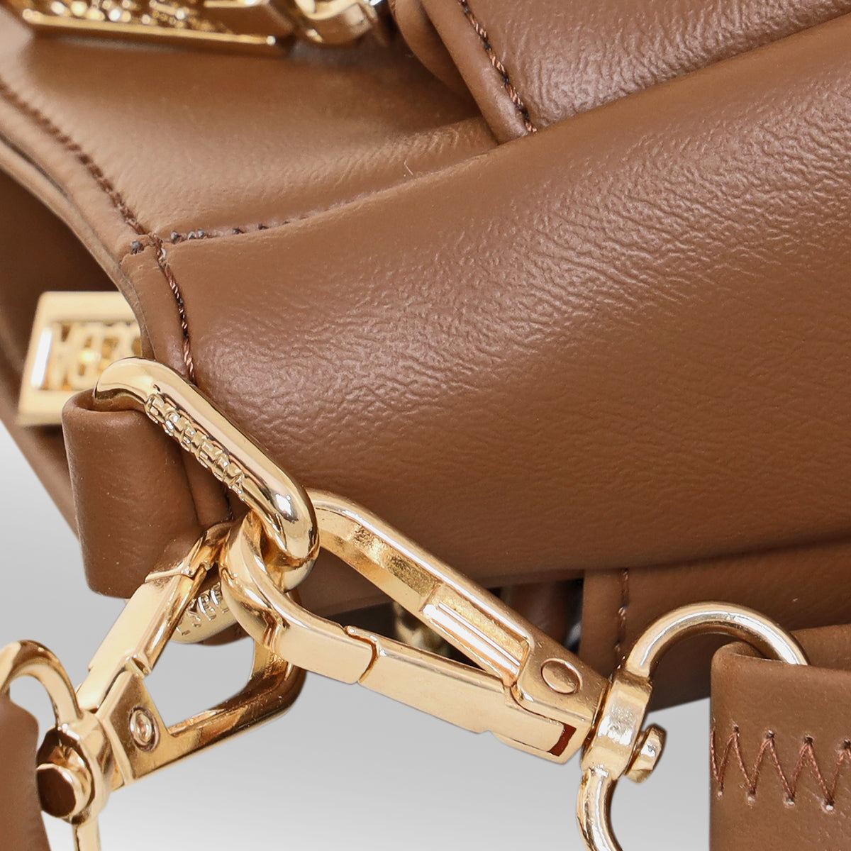 Puller Solid Small Slingbag For Womens