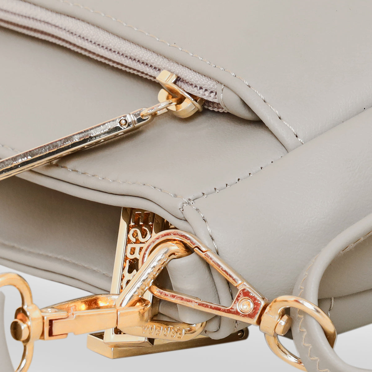 Puller Solid Small Slingbag For Womens