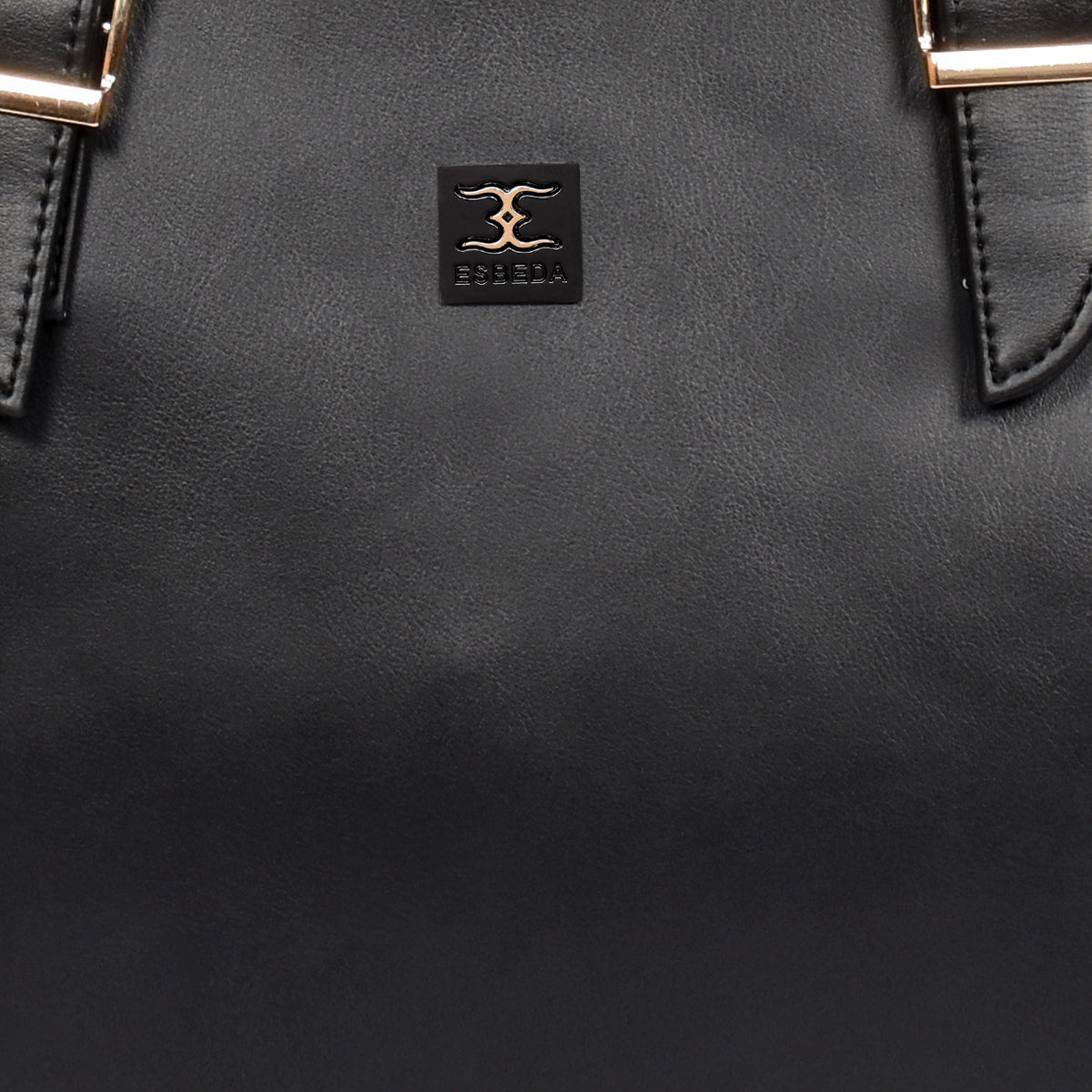 Trendy And Fashionable Handbag For Womens