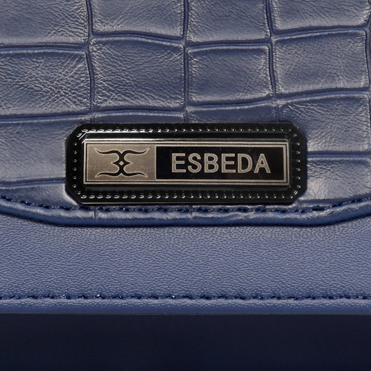 Croco-Texture-Embossed-Wallet-For-Womens
