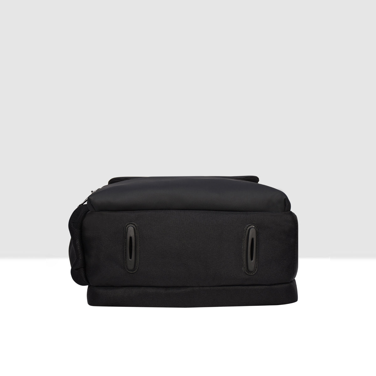 Structured Classic Traveller Backpack For Unisex