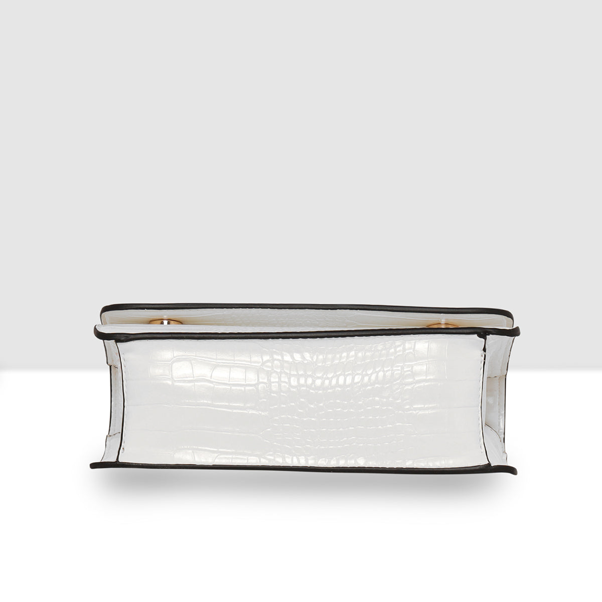 Embossed Croco Pattern Croc-Textured Chain Sling Bag For Womens