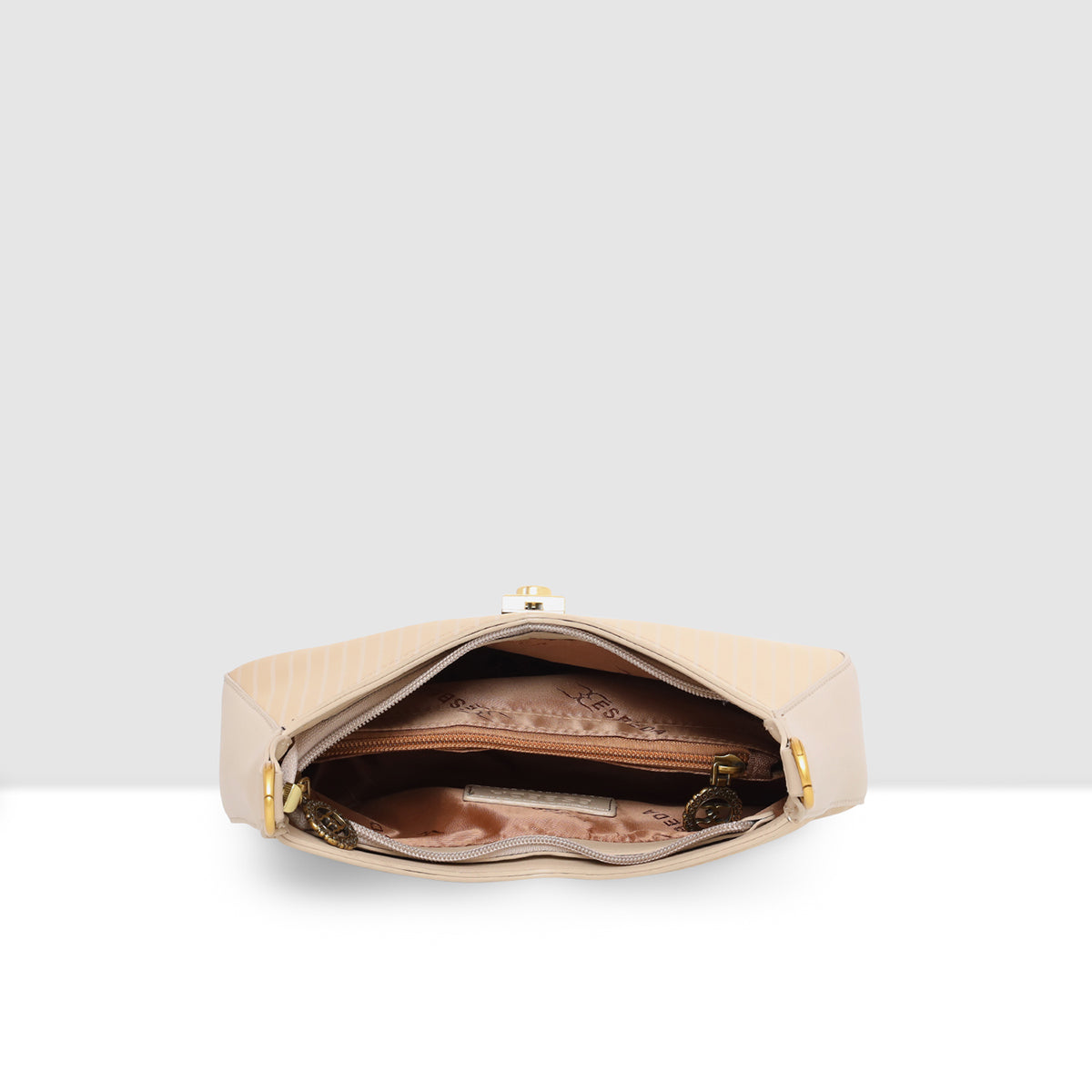 Luxe Chain Flap Sling Bag For Womens