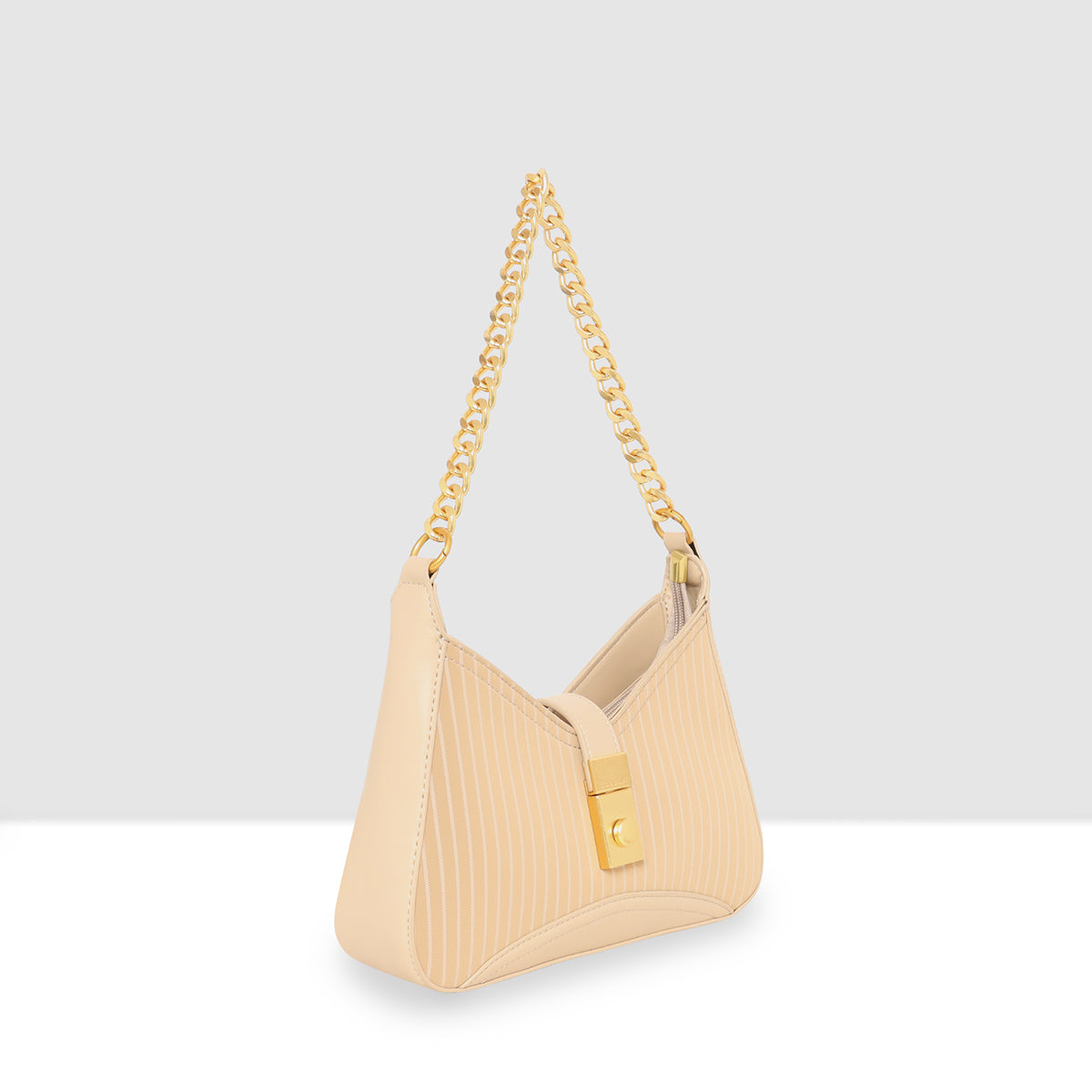 Luxe Chain Flap Sling Bag For Womens