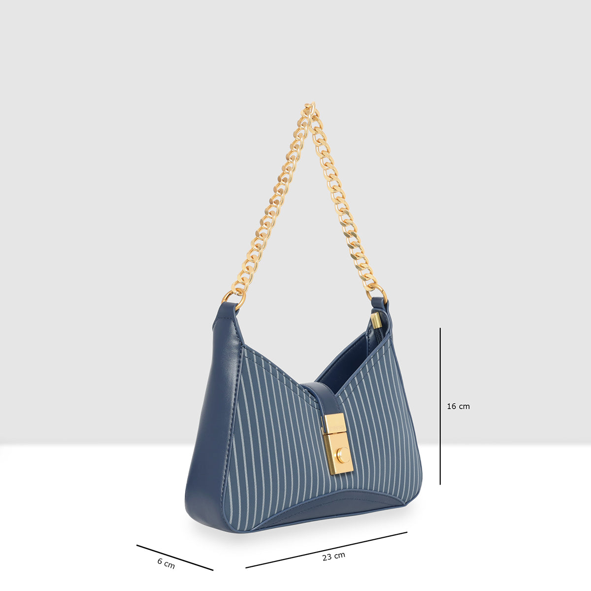 Luxe Chain Flap Sling Bag For Womens