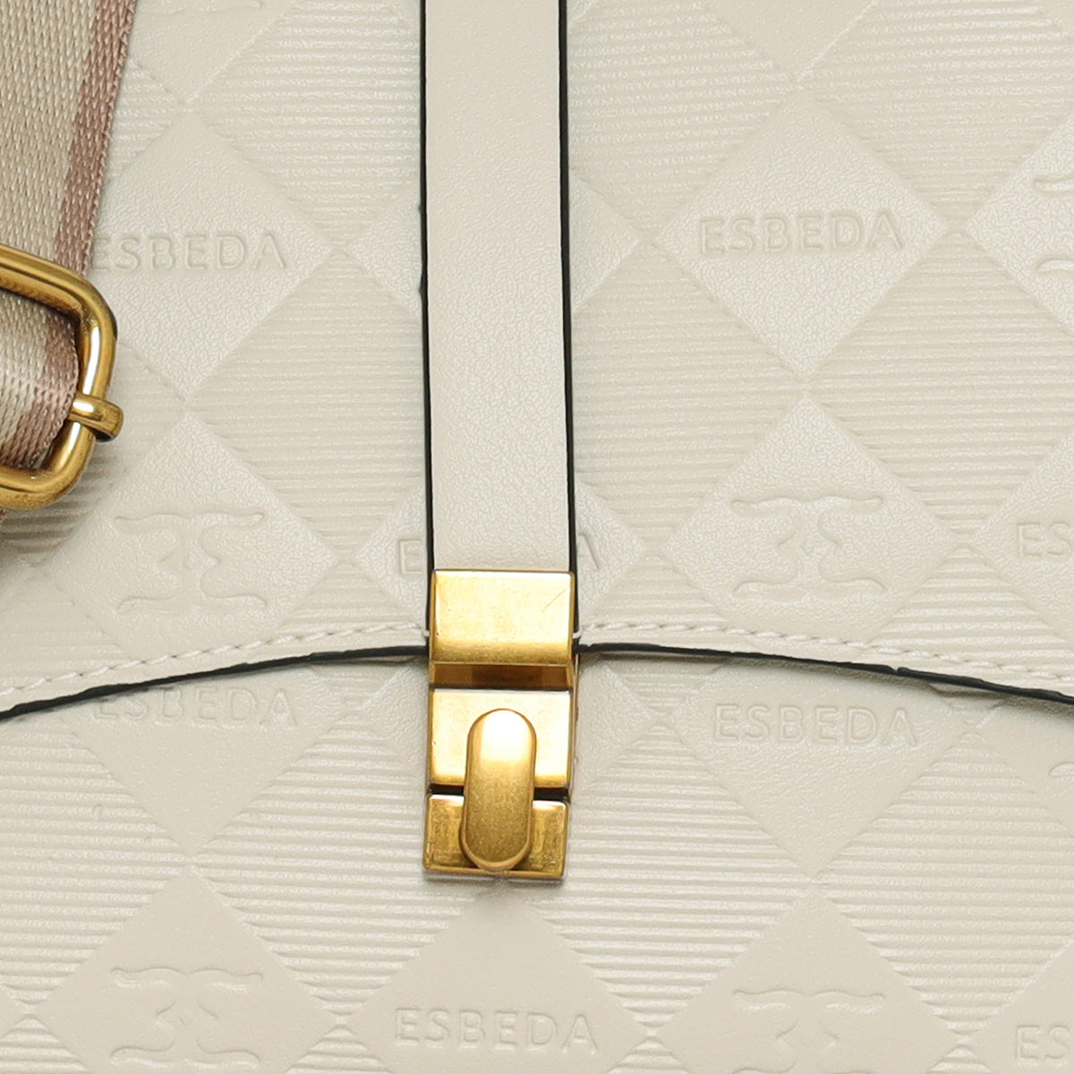 Diamond pattern Sling Bag For Womens
