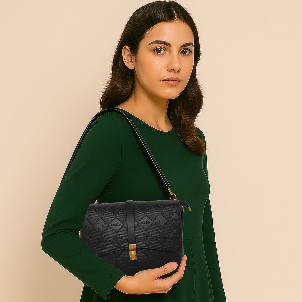 Diamond pattern Sling Bag For Womens