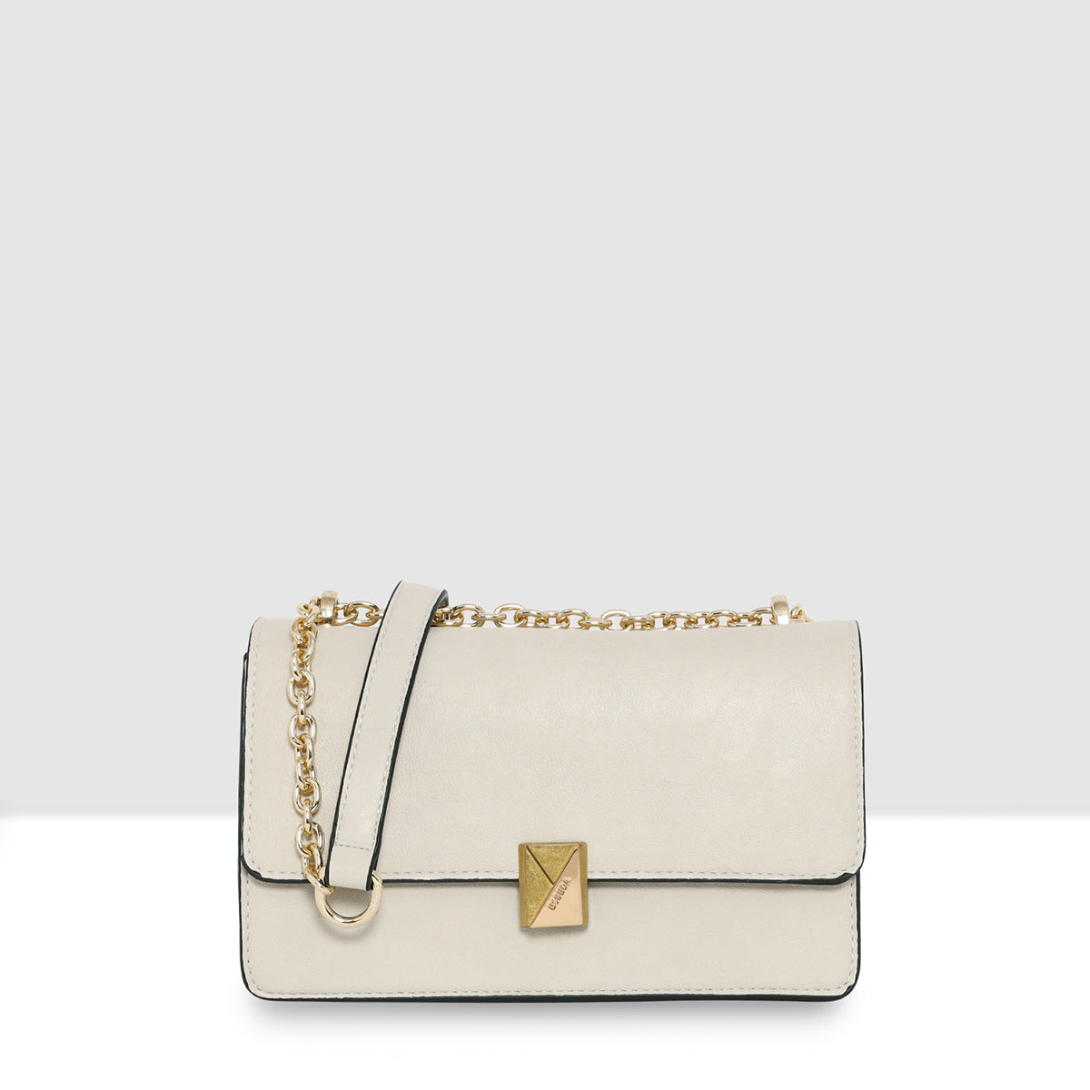 Emerald Chic Sling Bag For Womens