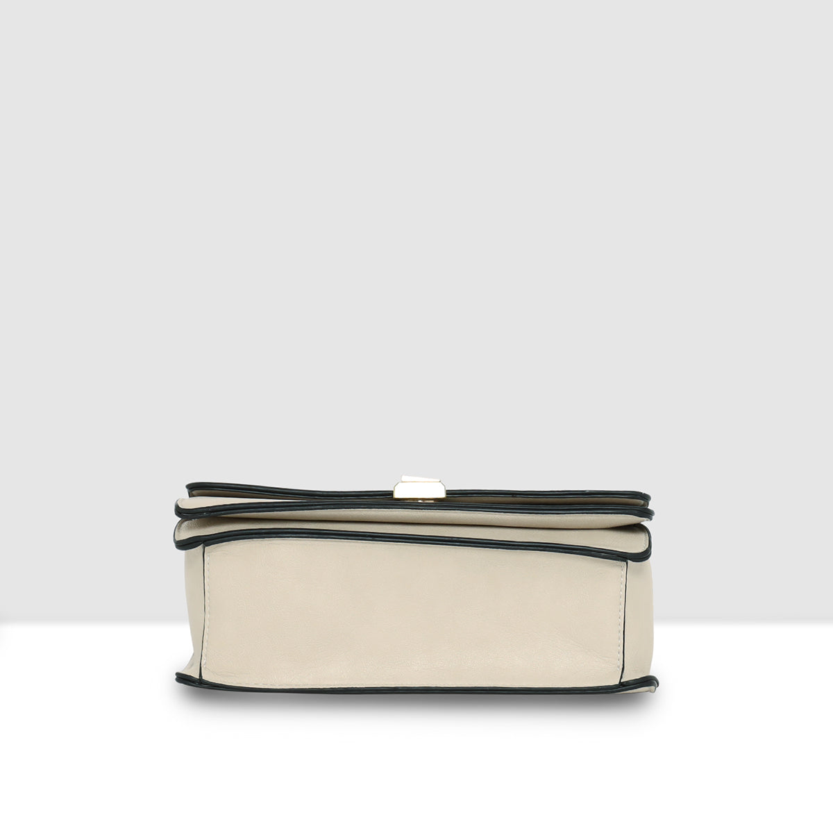 Emerald Chic Sling Bag For Womens