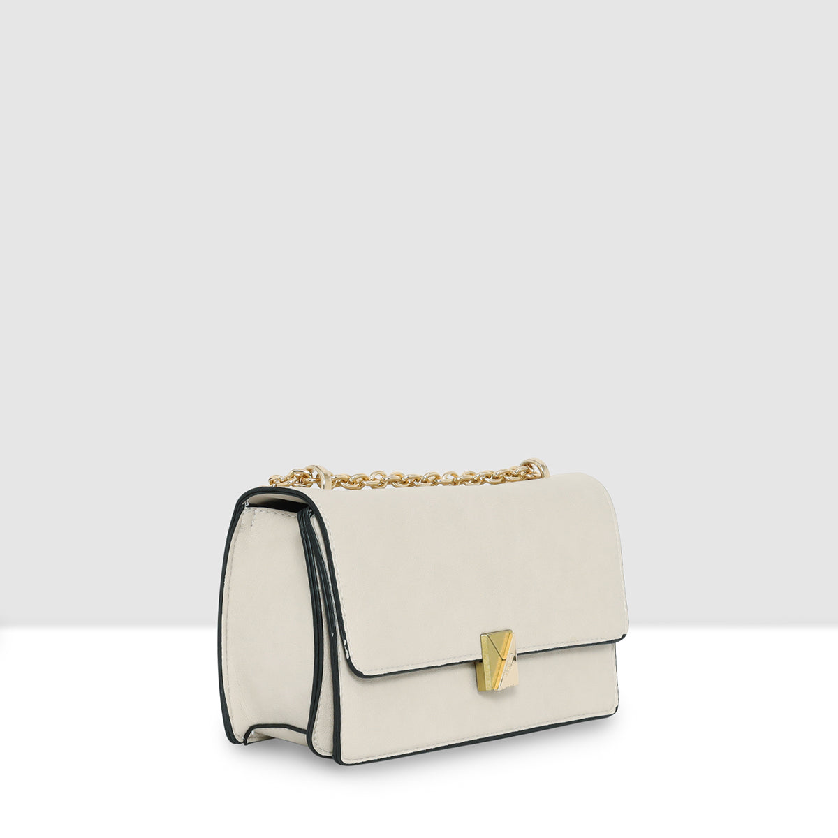 Emerald Chic Sling Bag For Womens