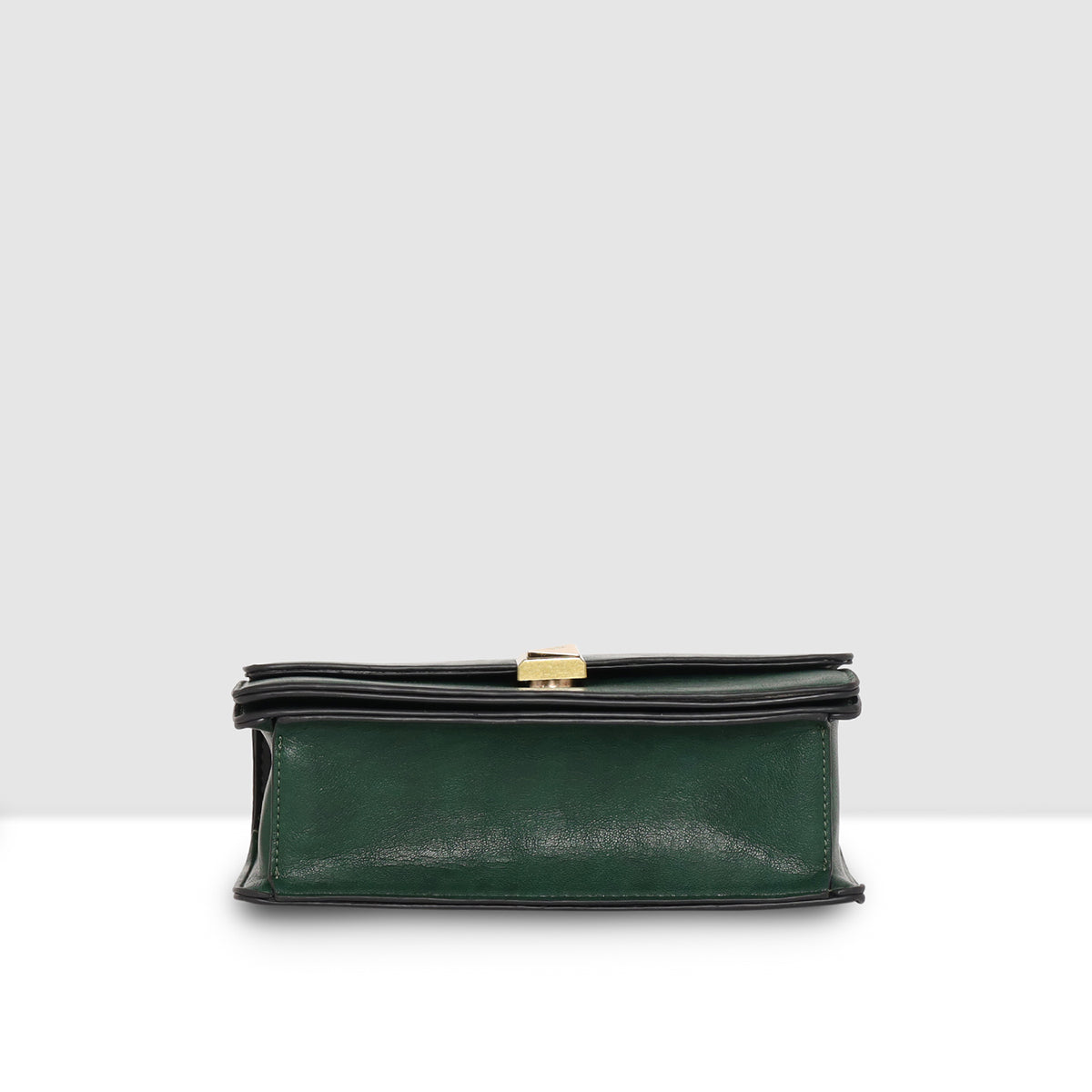Emerald Chic Sling Bag For Womens