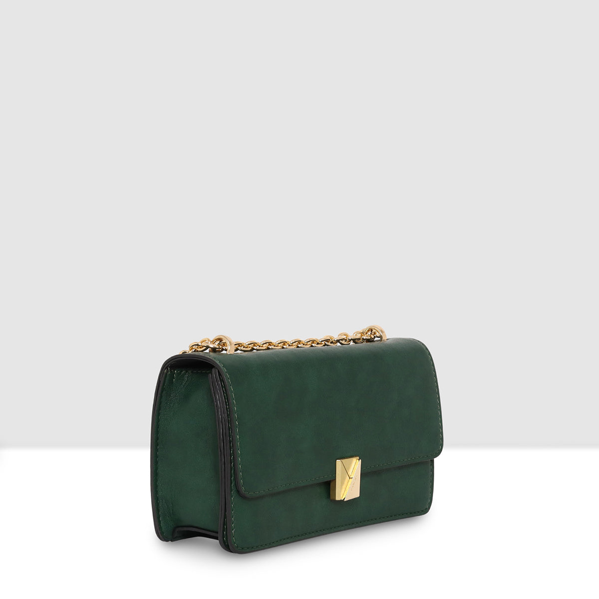 Emerald Chic Sling Bag For Womens