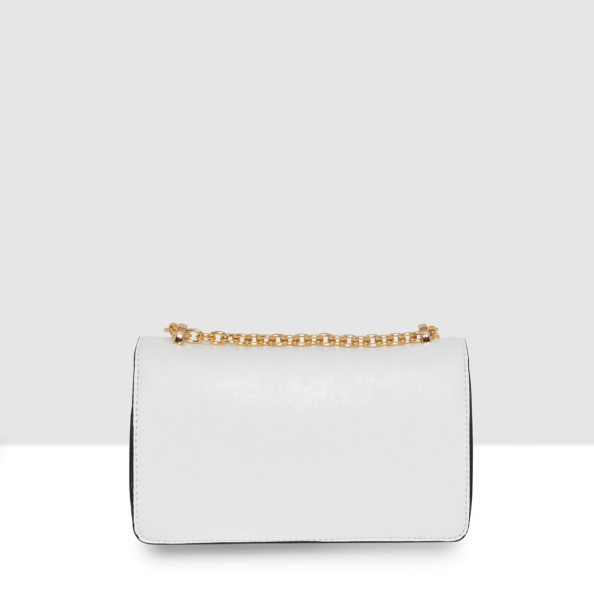Emerald Chic Sling Bag For Womens