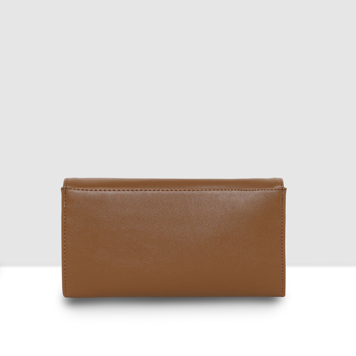 Elegant refined finish Wallet For Womens