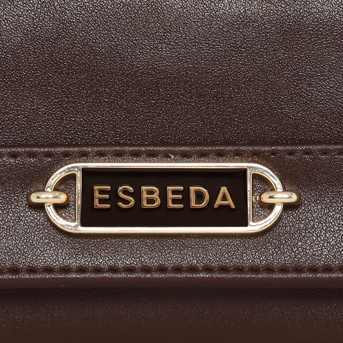 Elegant refined finish Wallet For Womens