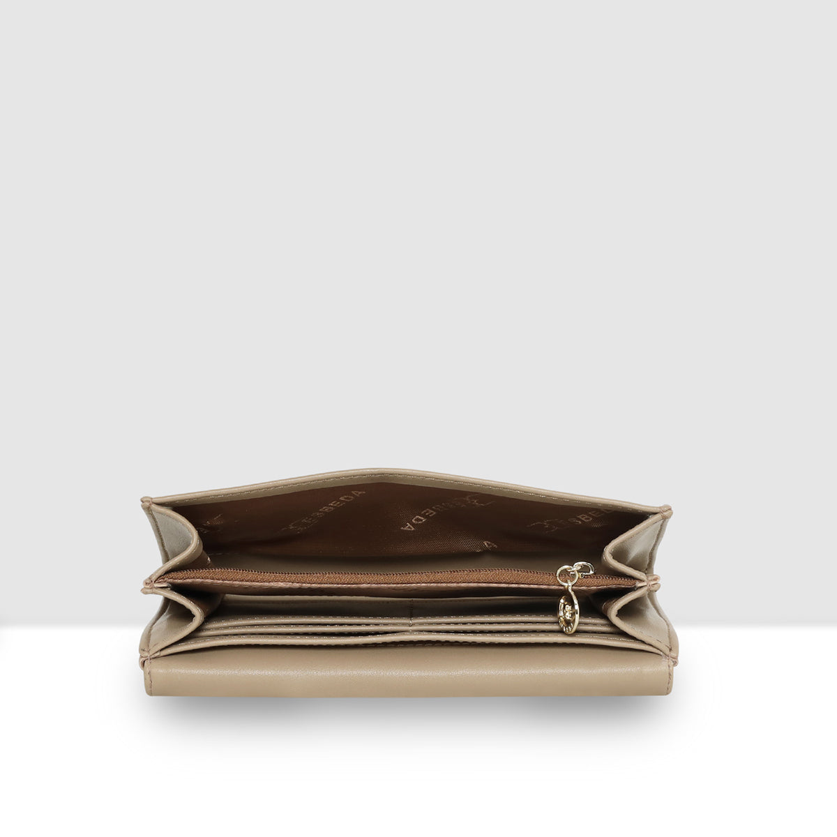 Elegant refined finish Wallet For Womens