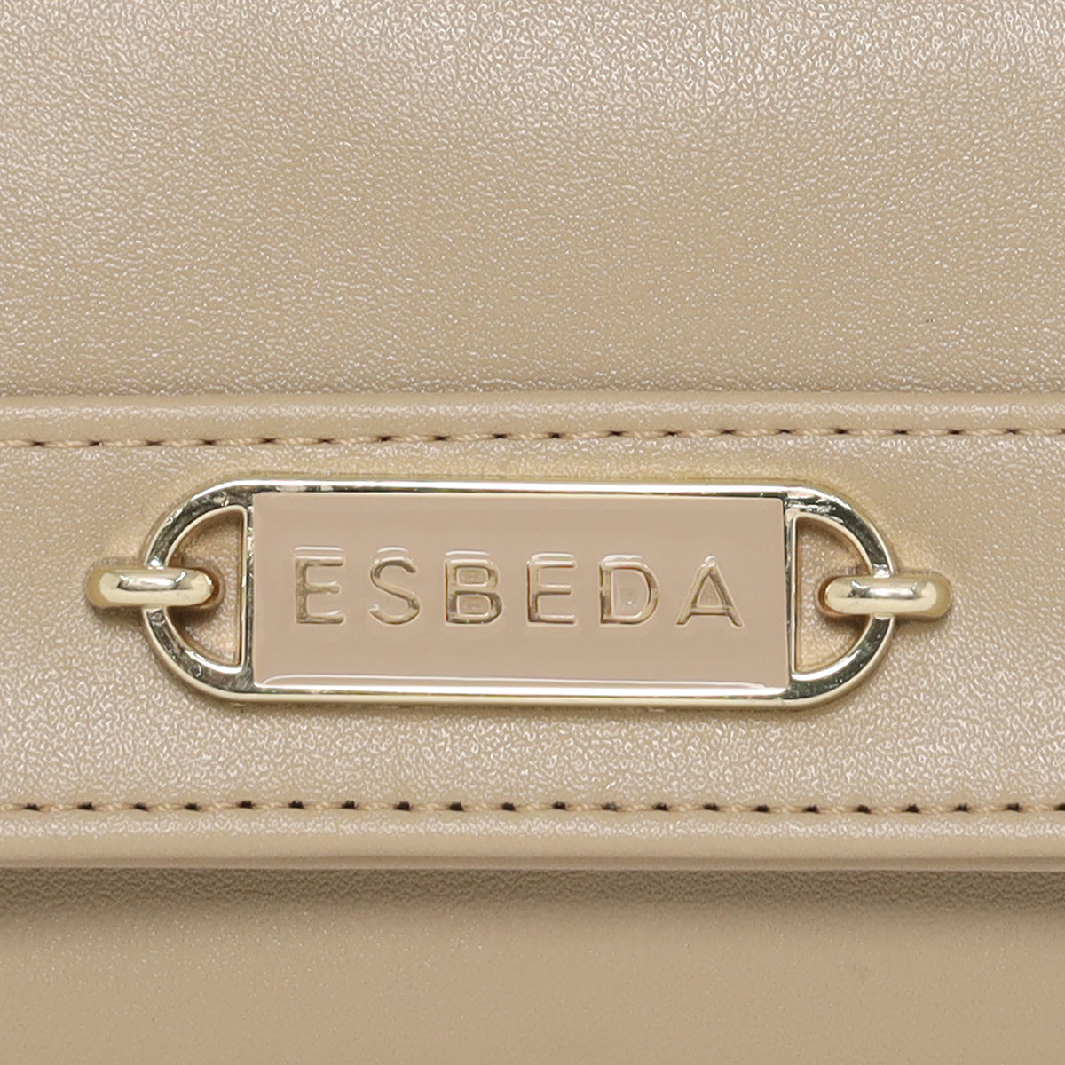 Elegant refined finish Wallet For Womens
