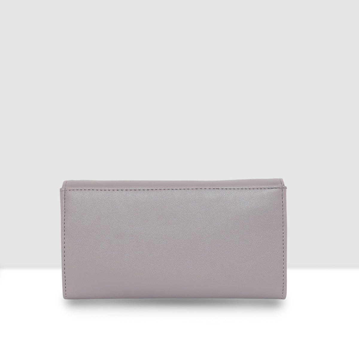 Elegant refined finish Wallet For Womens