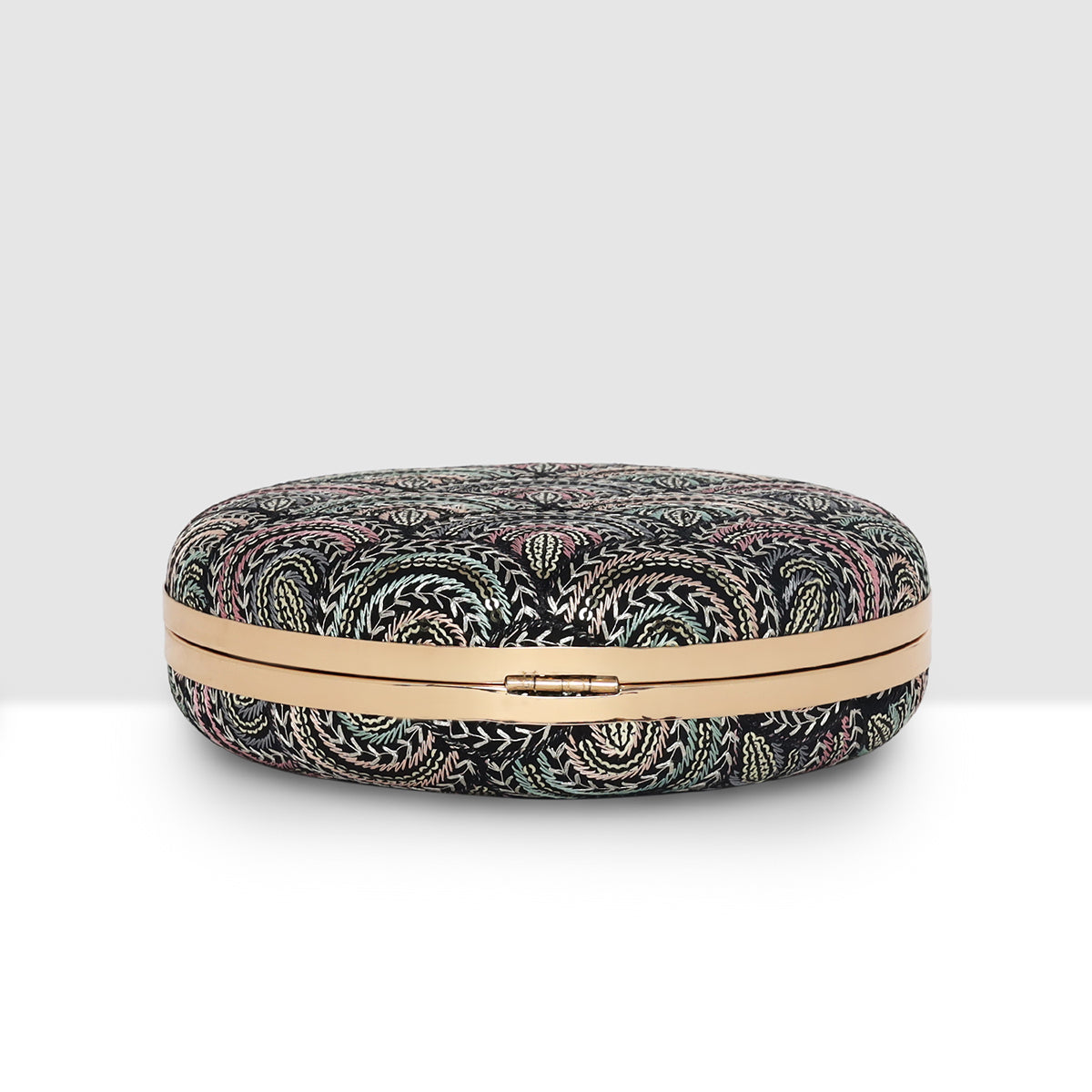 Embroidery Pattern Round Party Clutch For Womens