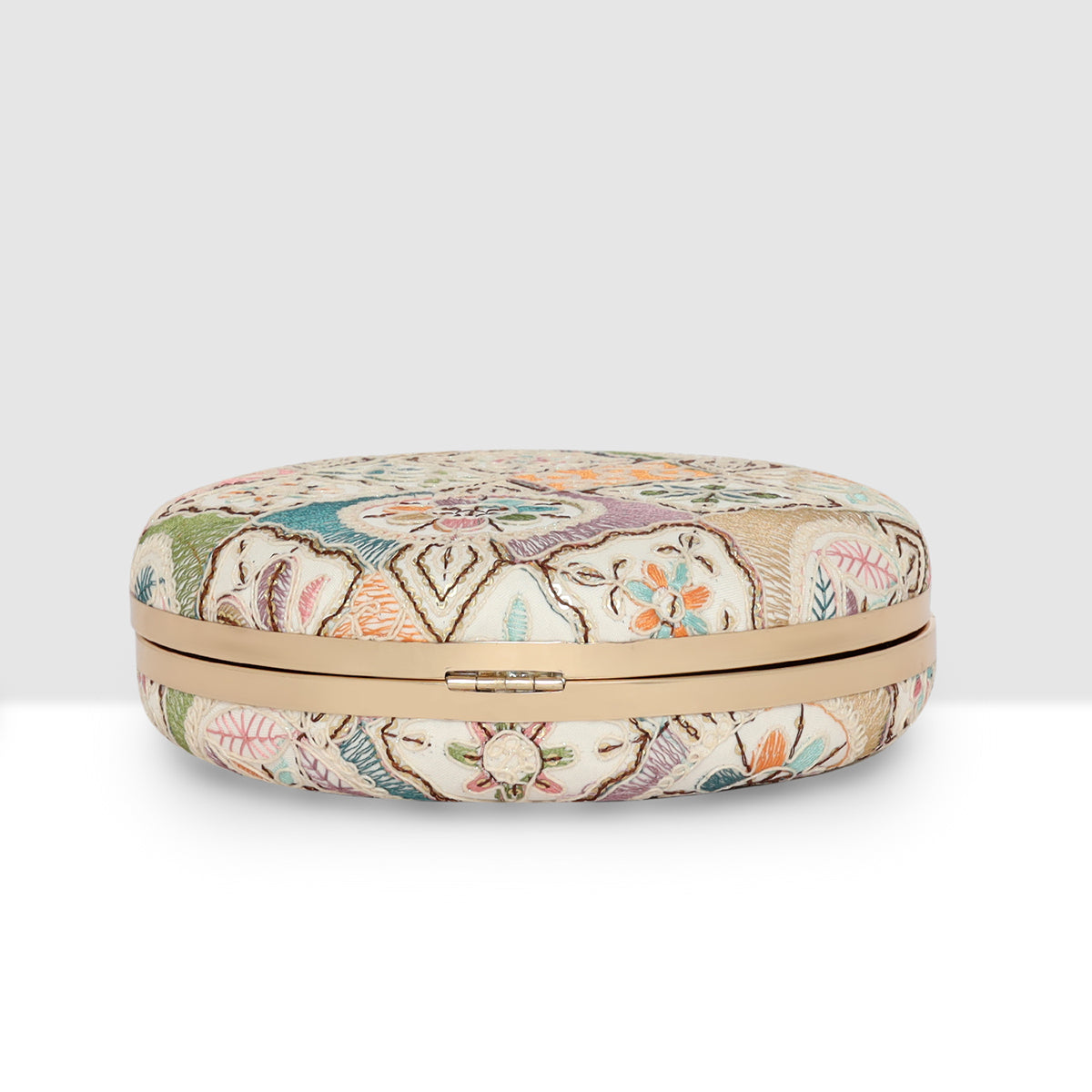 Mandala Muse Circle Clutch For Womens