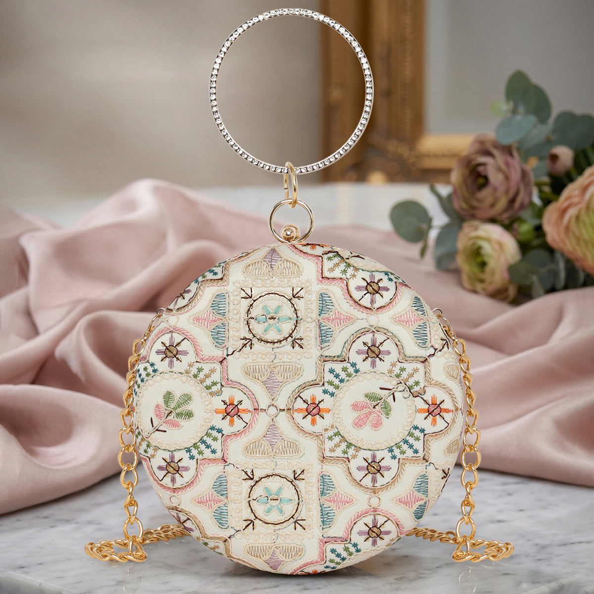 Vionelle Crown Round Clutch For Womens