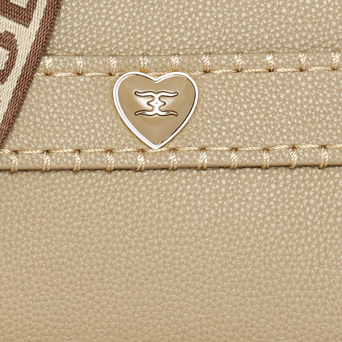 Classic Heart Accent Small Handbag For Womens