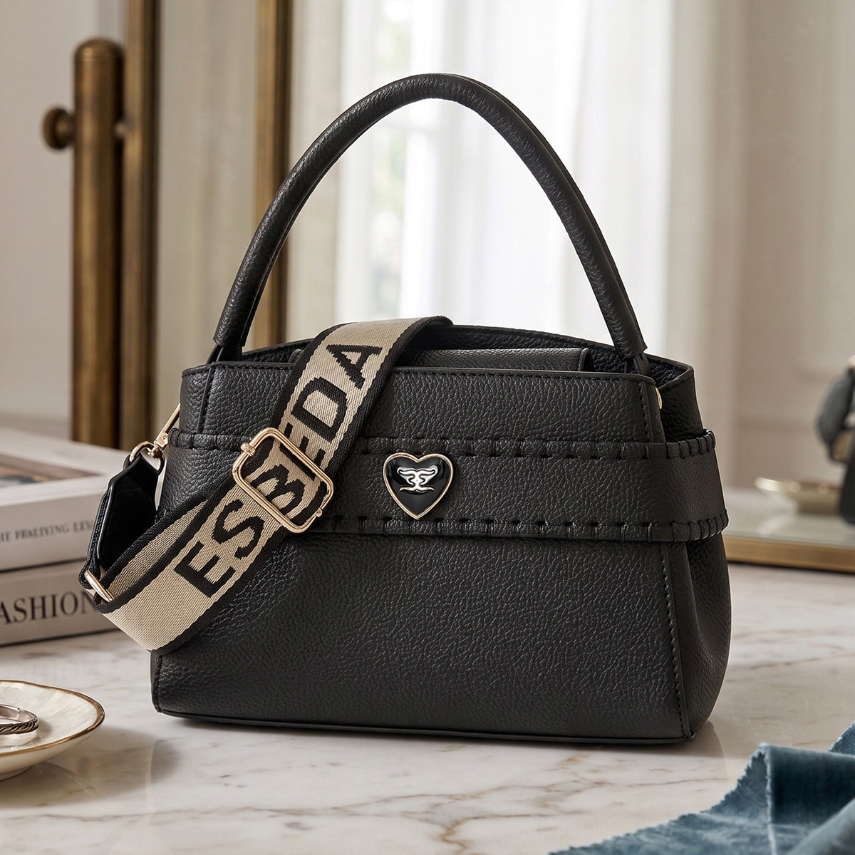 Classic Heart Accent Small Handbag For Womens