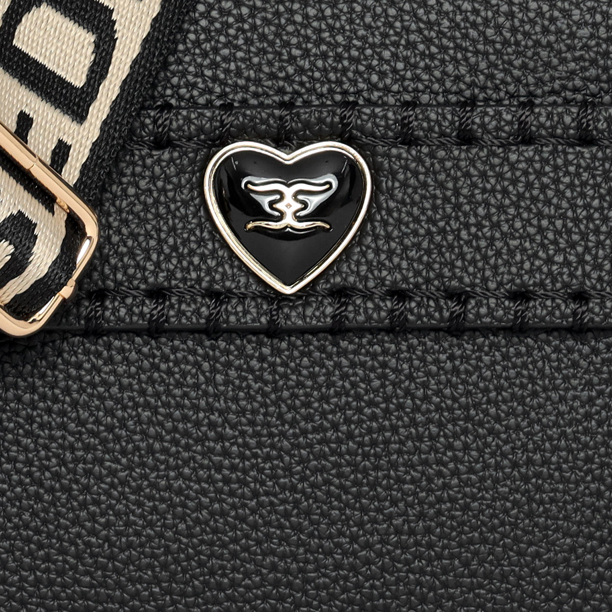 Classic Heart Accent Small Handbag For Womens