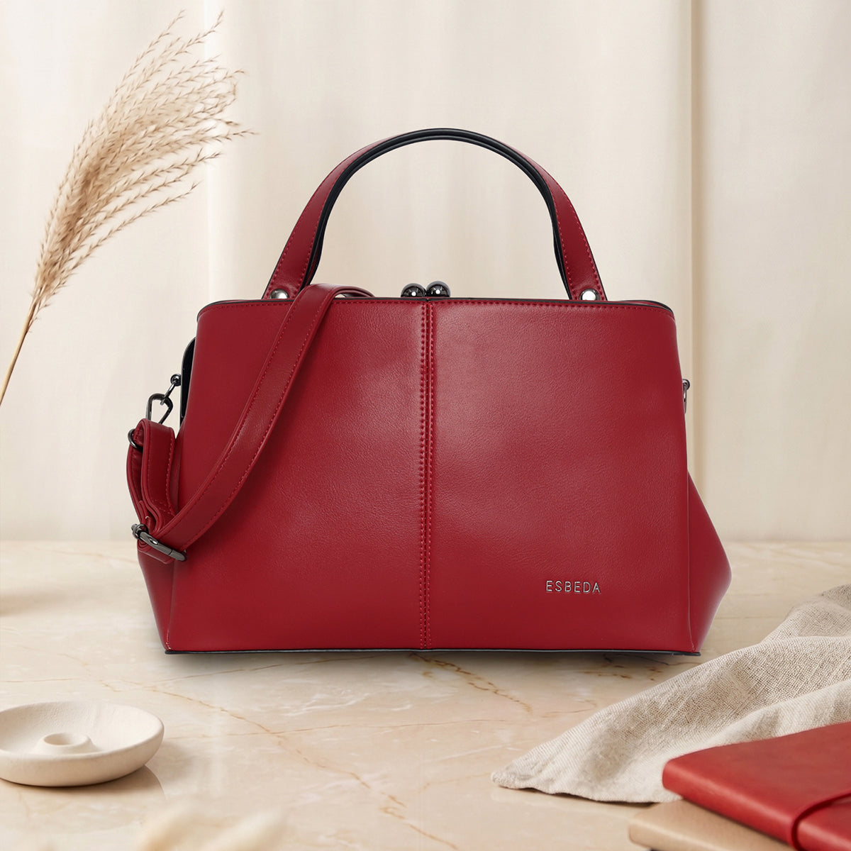 Retro Chic Frame Handbag