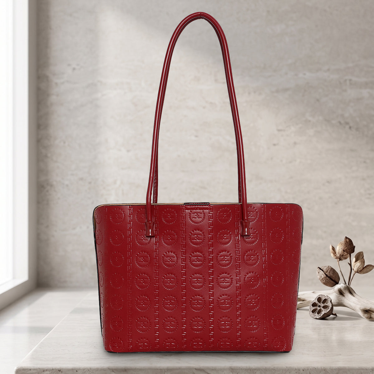 Knot Loop Gloss Handbag