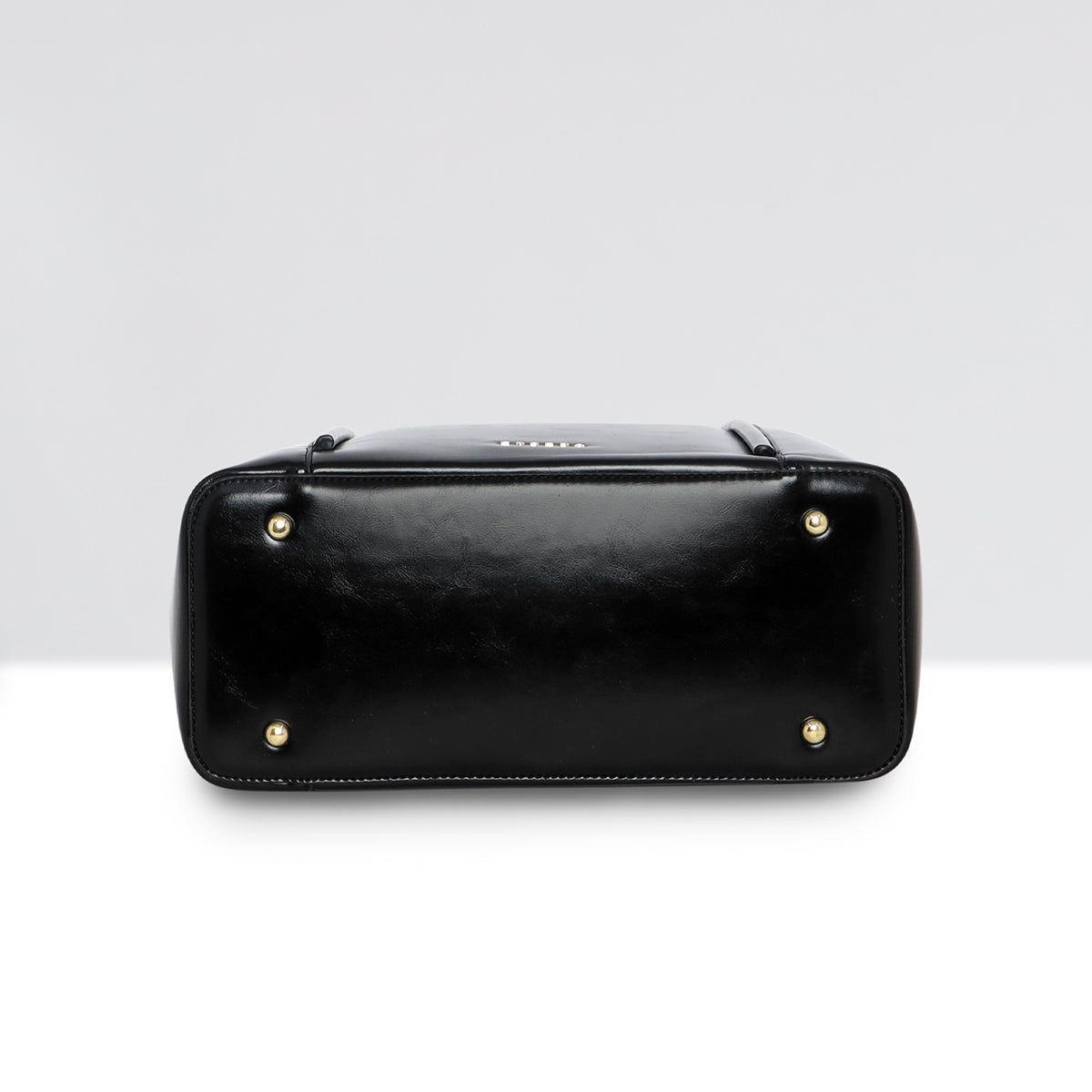 Elegant-Essentials-Handbag