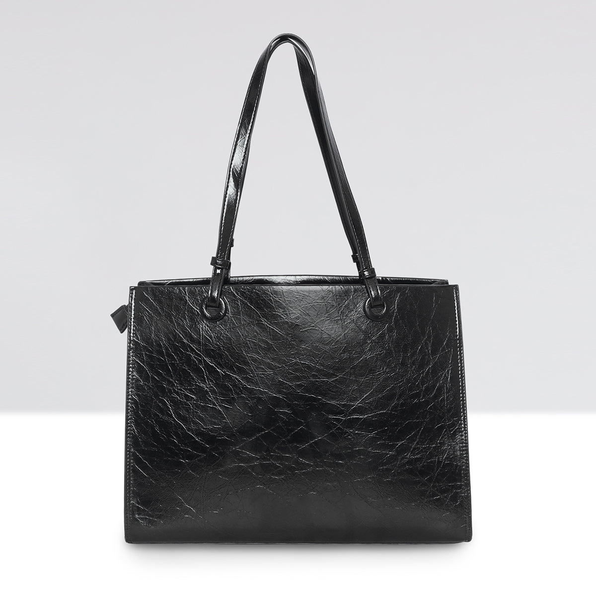 Signature-Chain-Shopper-Handbag
