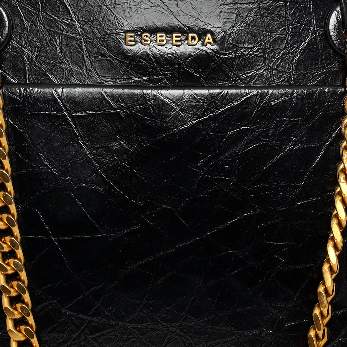 Signature-Chain-Shopper-Handbag