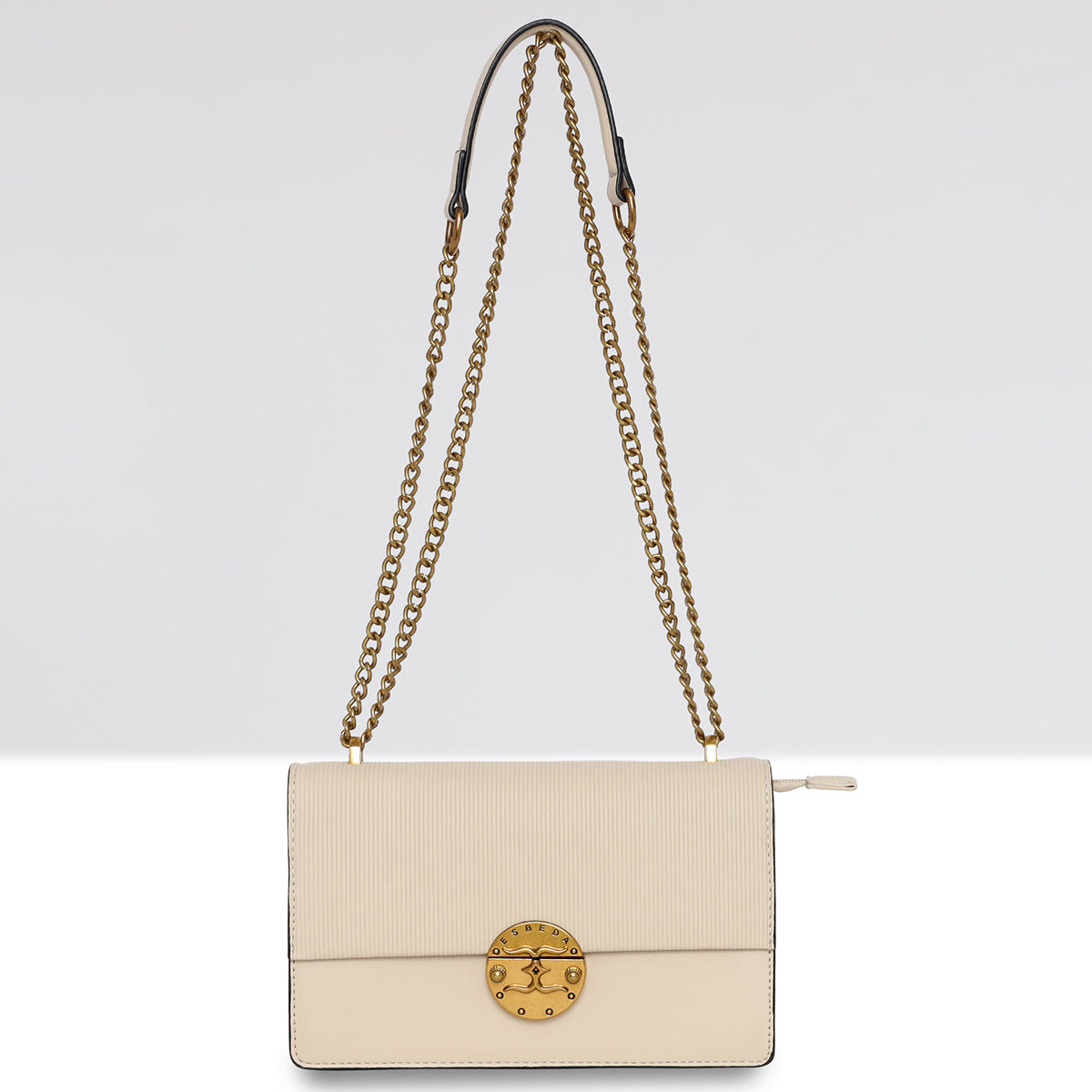 Iconic-Flap-Lock-Handbag