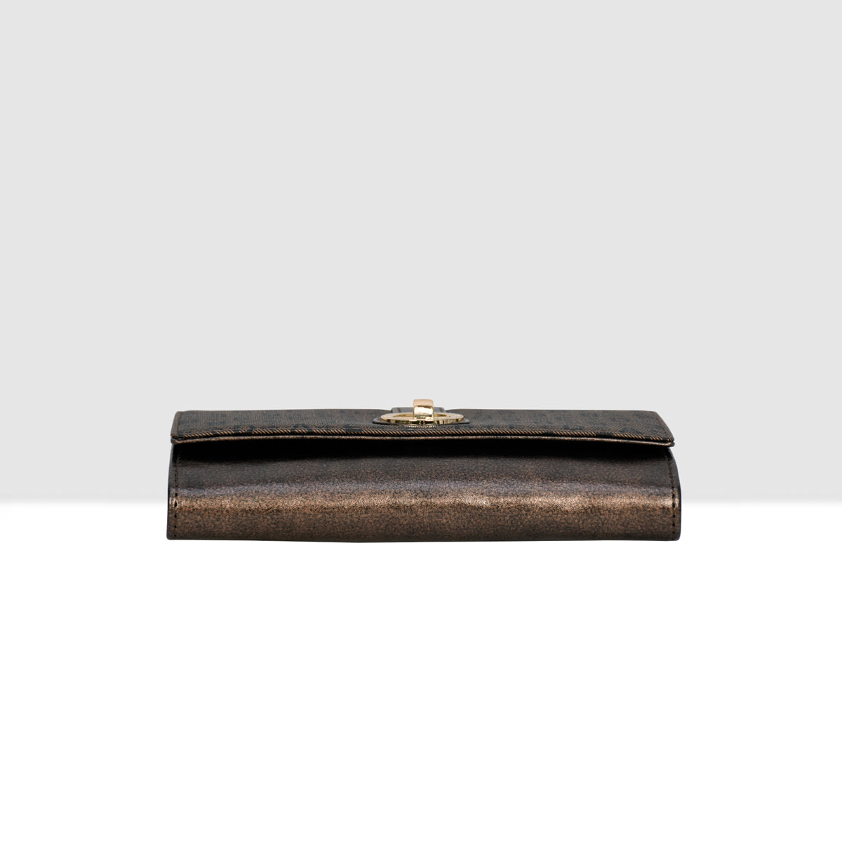 Grace-Turn-Lock-Wallet