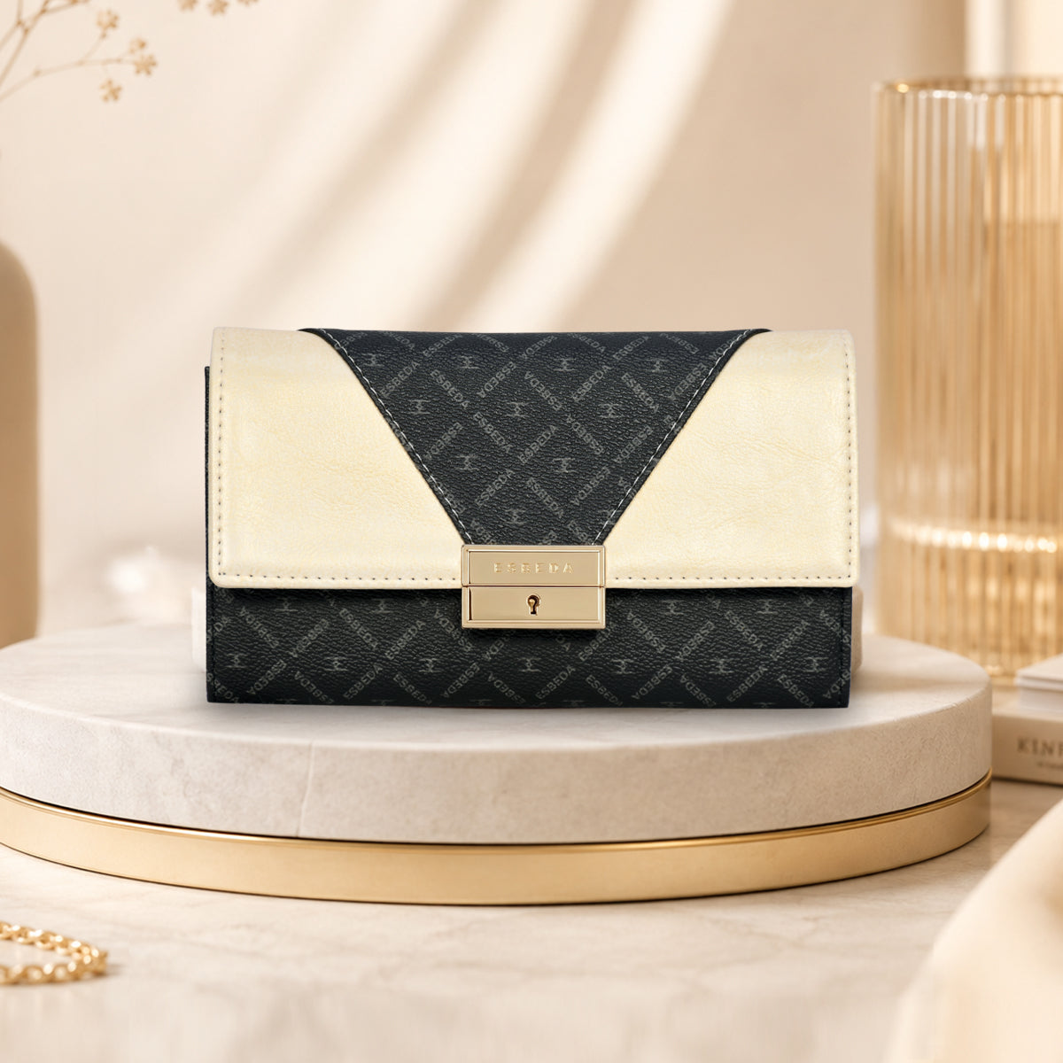 Glamour-Lock-Wallet