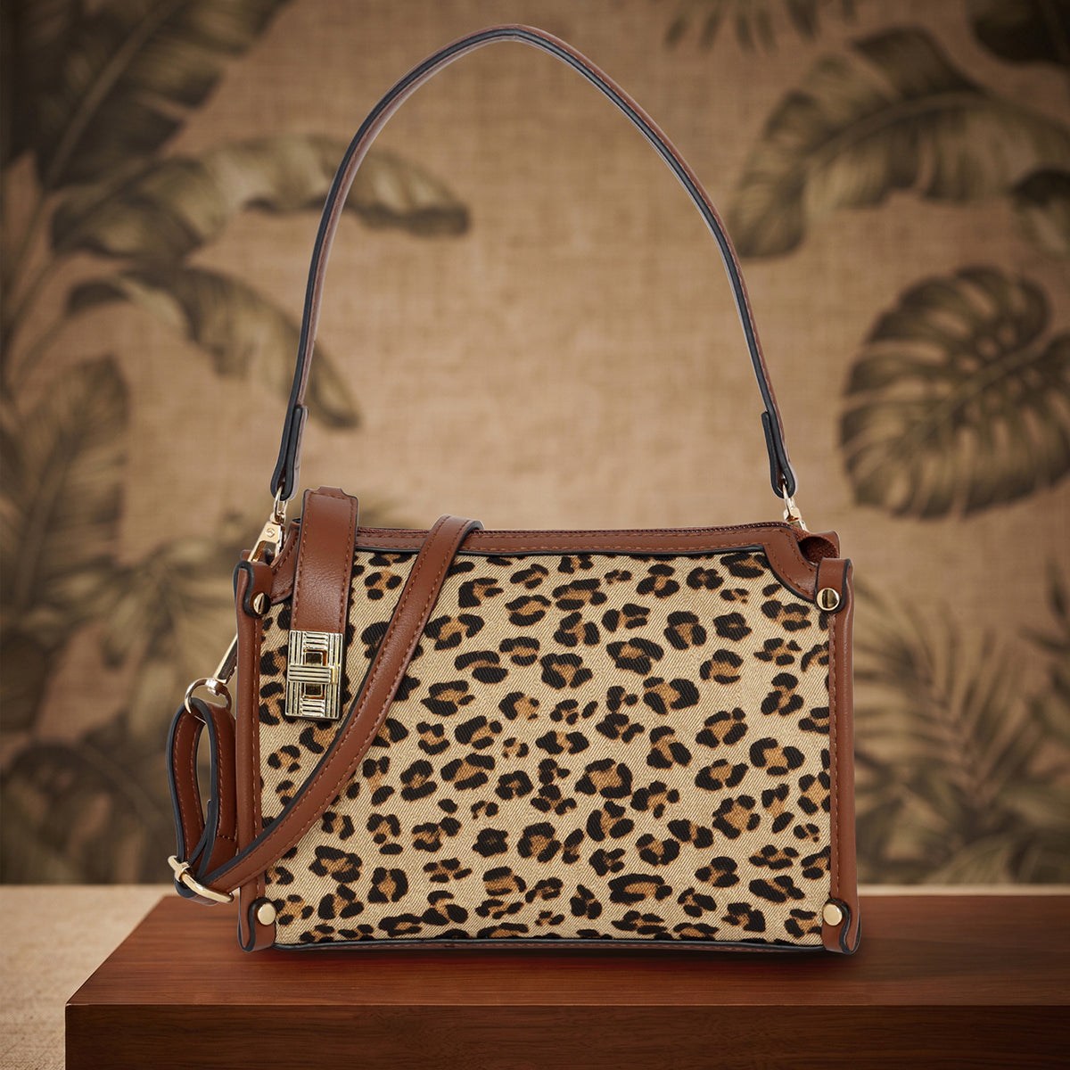 Wild-Elegance-Leopard-Print-Crossbody-Bag