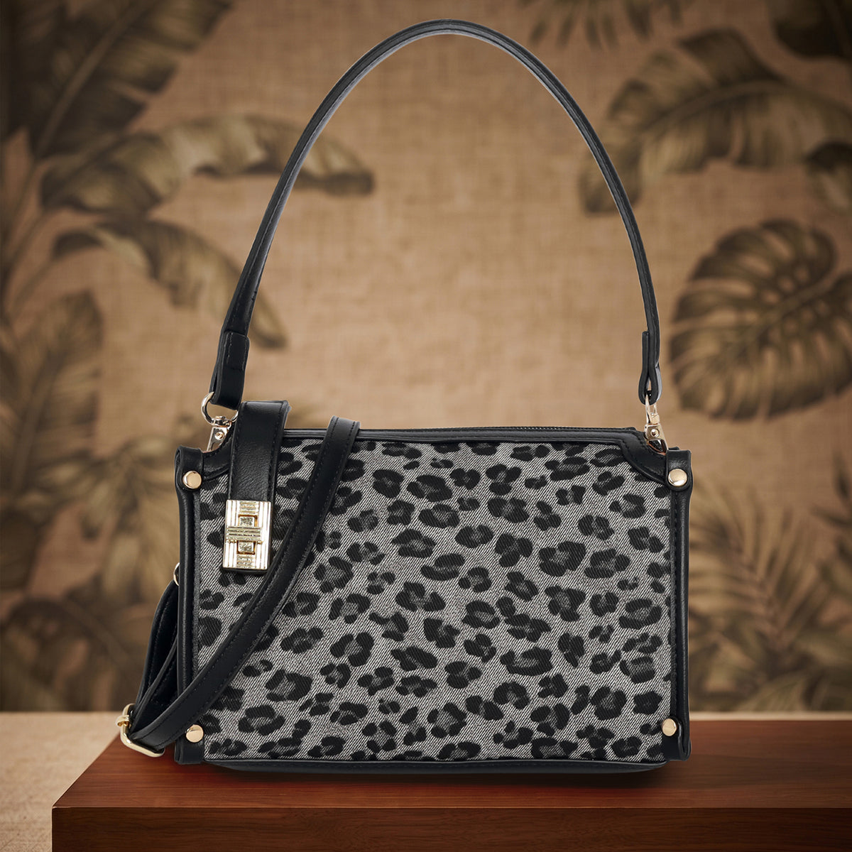Wild-Elegance-Leopard-Print-Crossbody-Bag