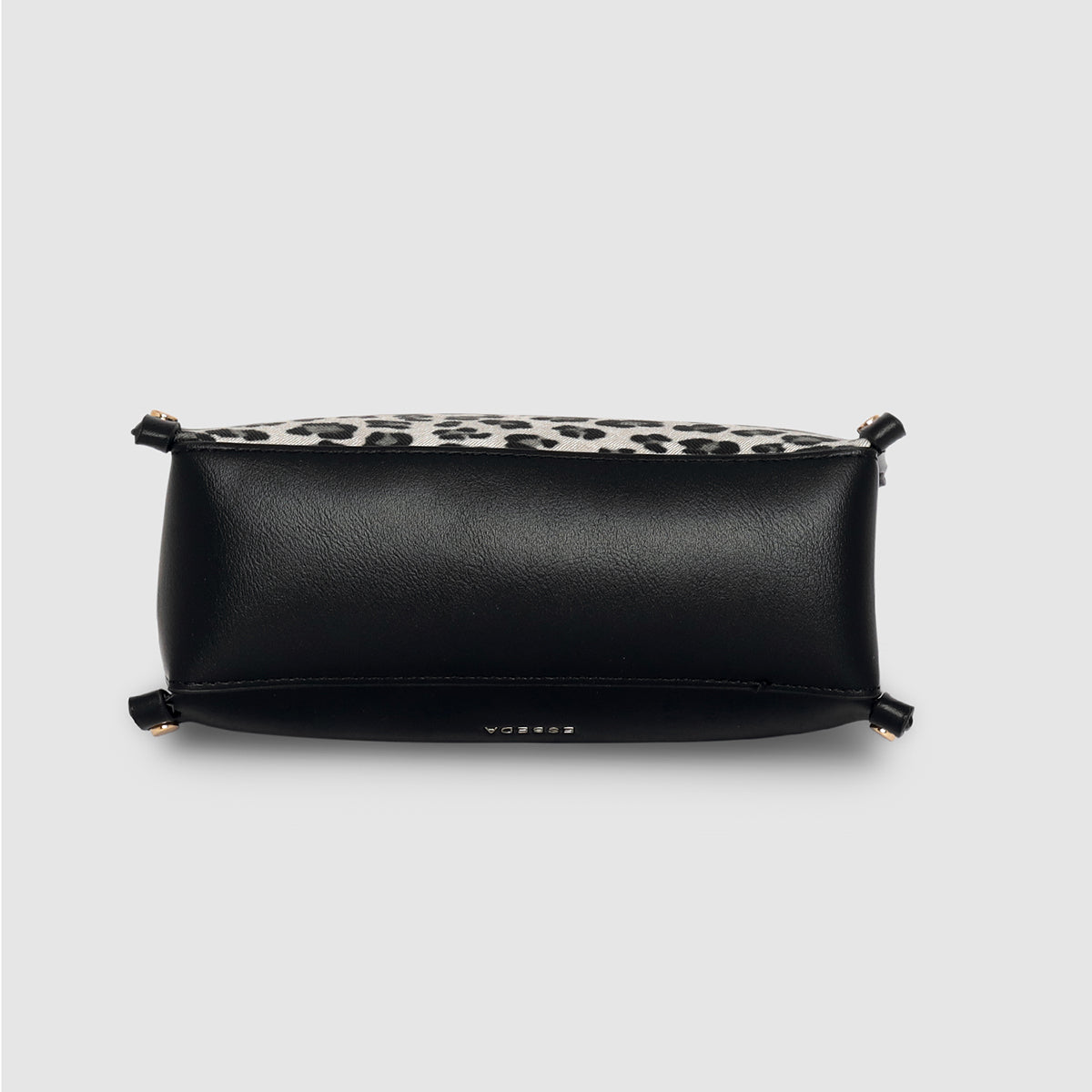 Wild-Elegance-Leopard-Print-Crossbody-Bag