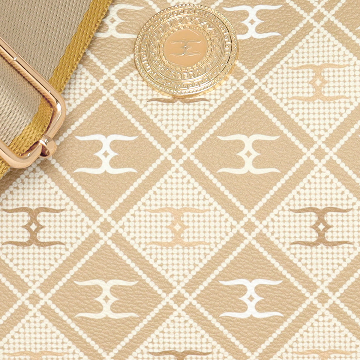 Bellissima Shoulder Bag