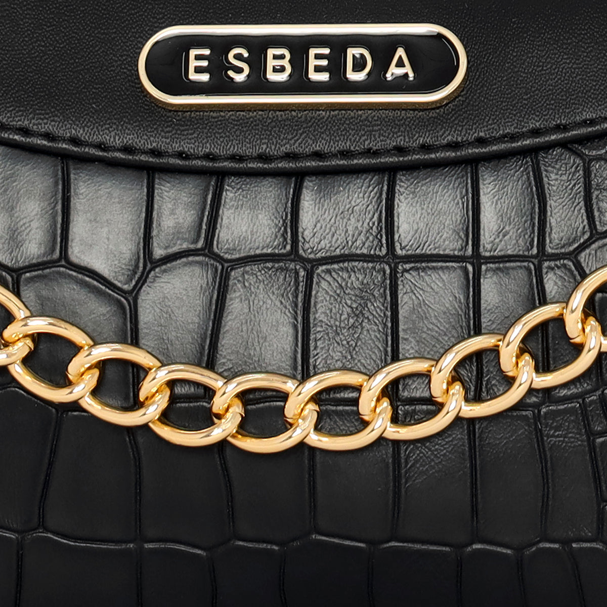 Elan Chain Shoulder Bag