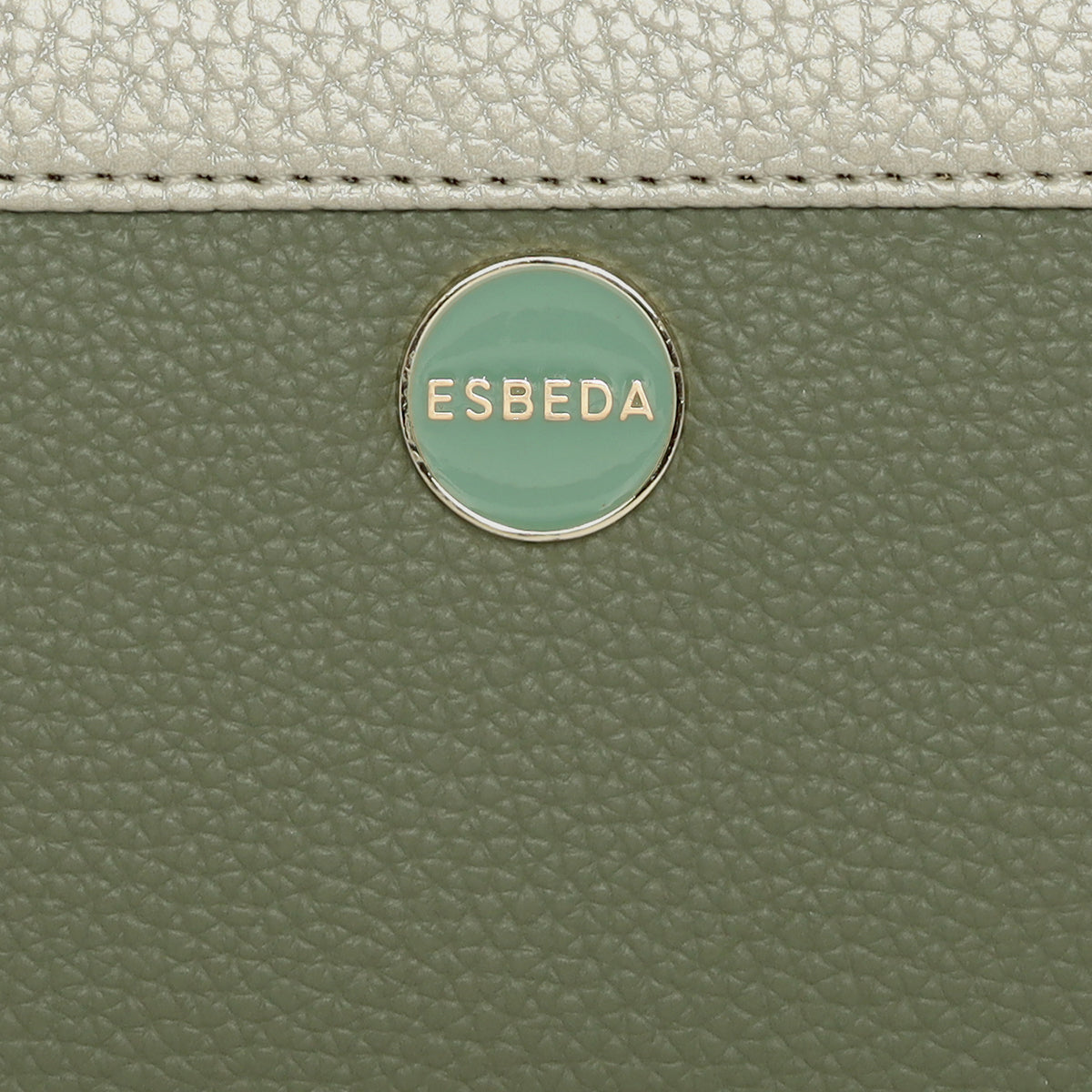 Classic-Zipper-Wallet