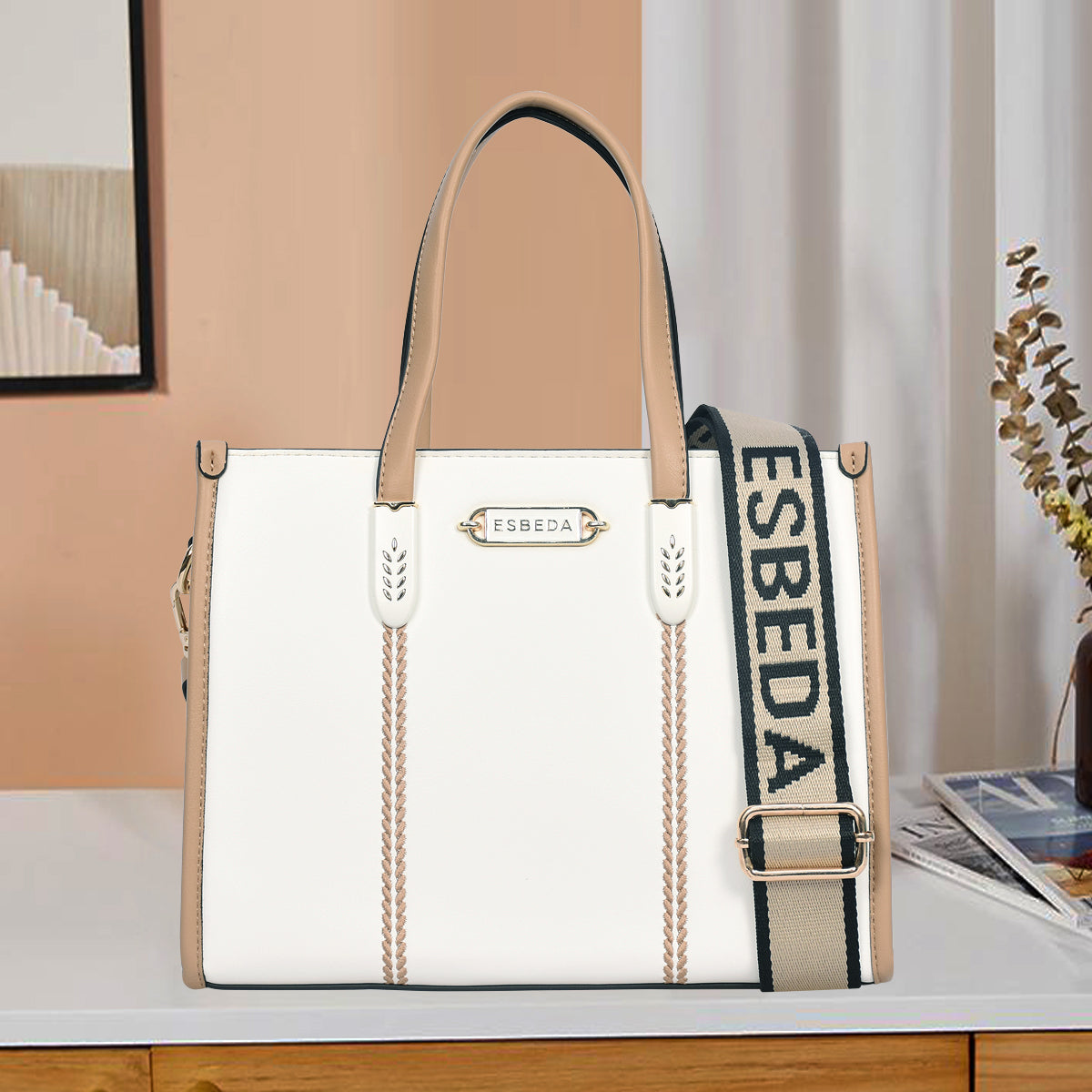 Vogue Line Handbag For Womens Main image